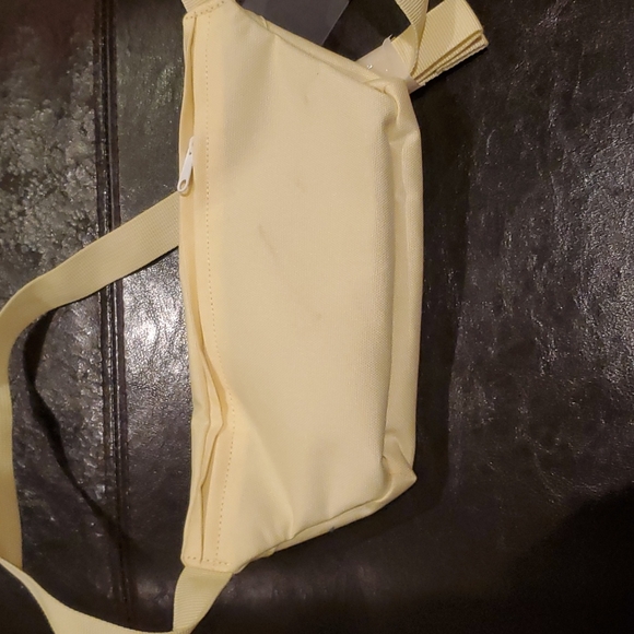 Levi's Fanny Pack, light yellow - Picture 2 of 2